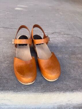 SWEDISH HASBEENS Mid Heel Clog